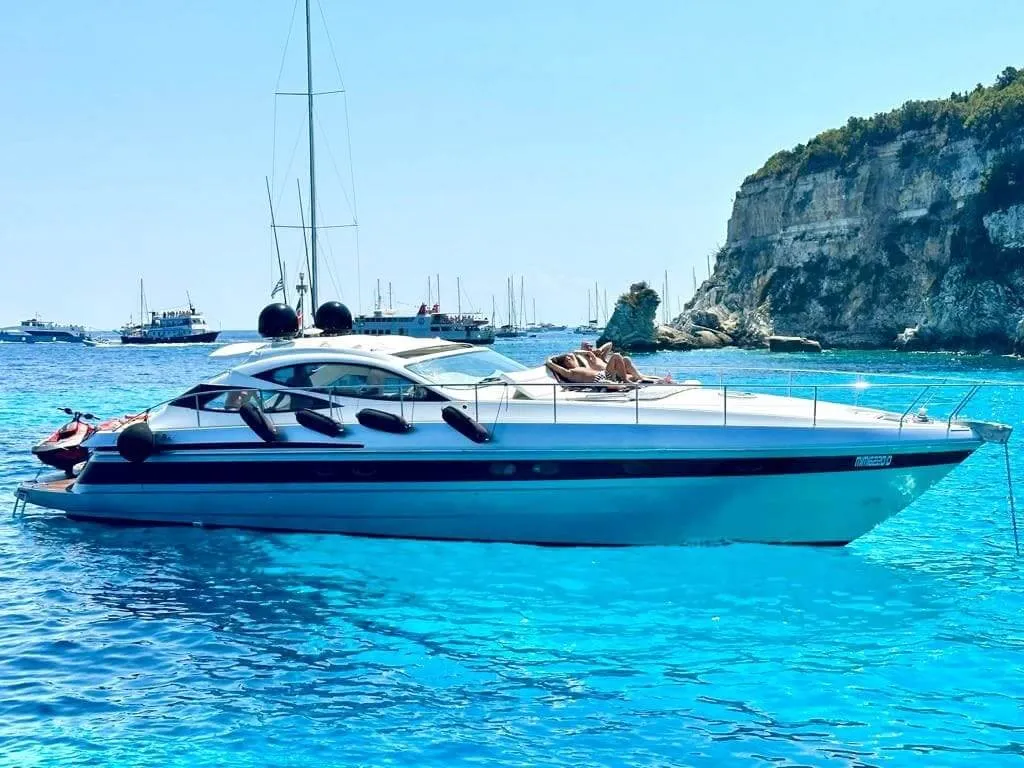 Pershing 52 luxury motor yacht Puglia
