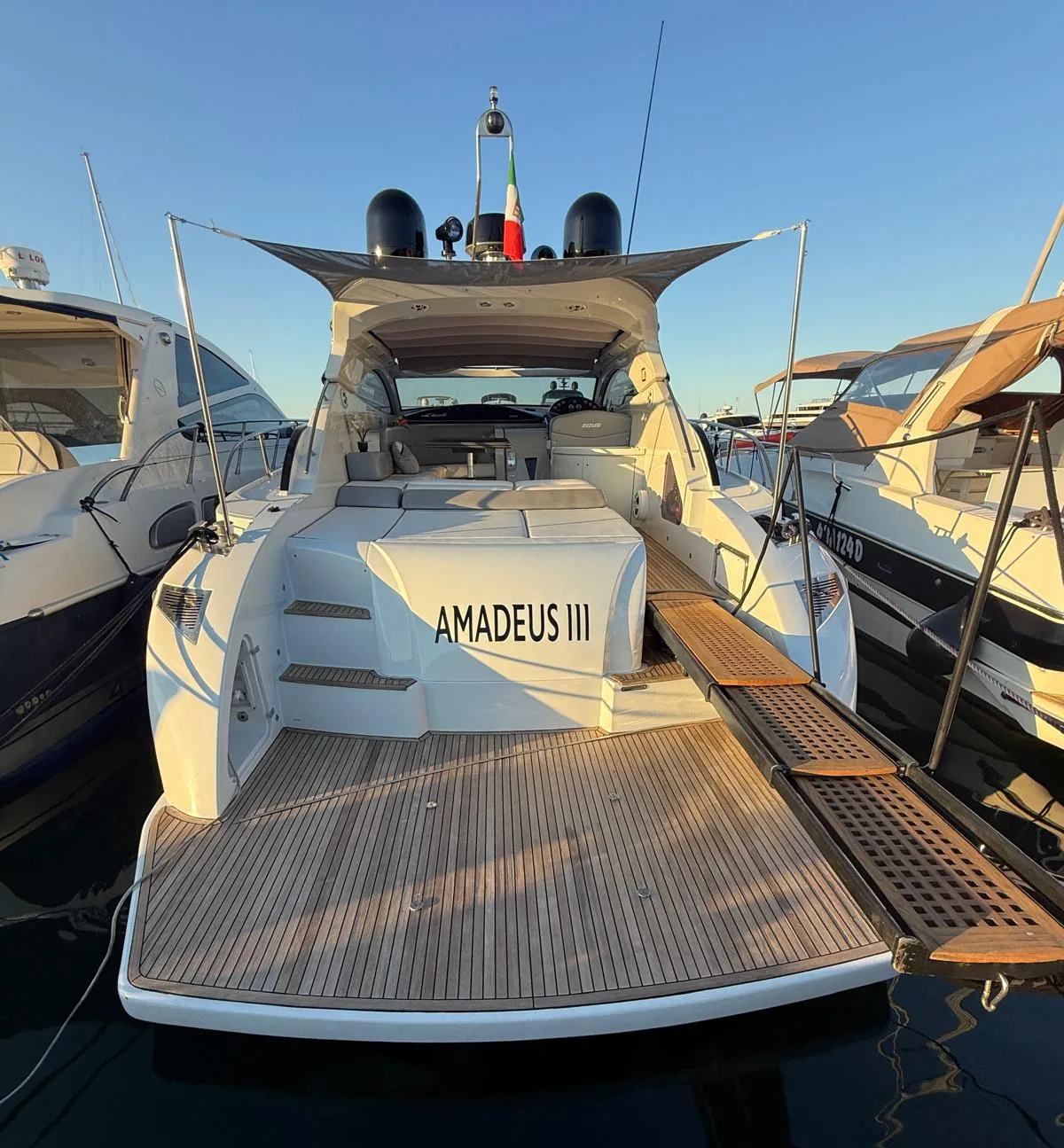 Rizzardi 45 Incredible stern with teak beach platform