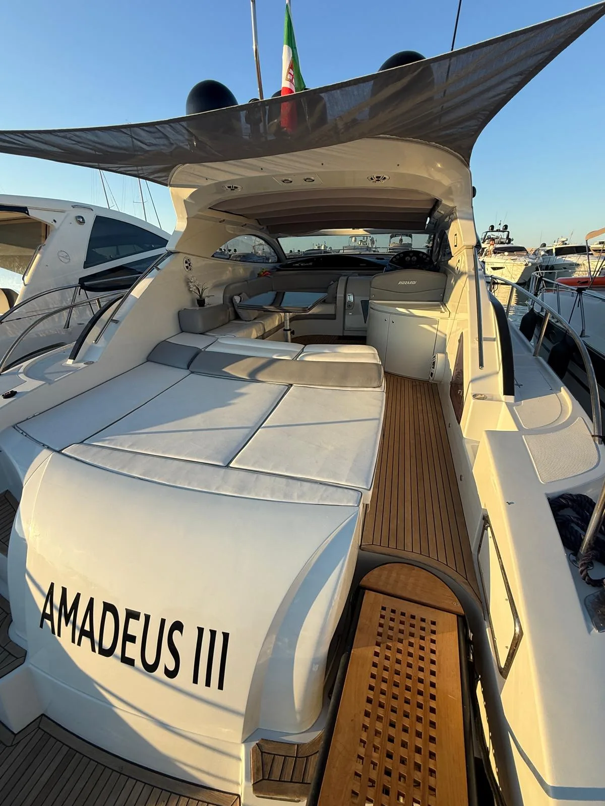 Rizzardi 45 Incredible cockpit lounge and sunpads