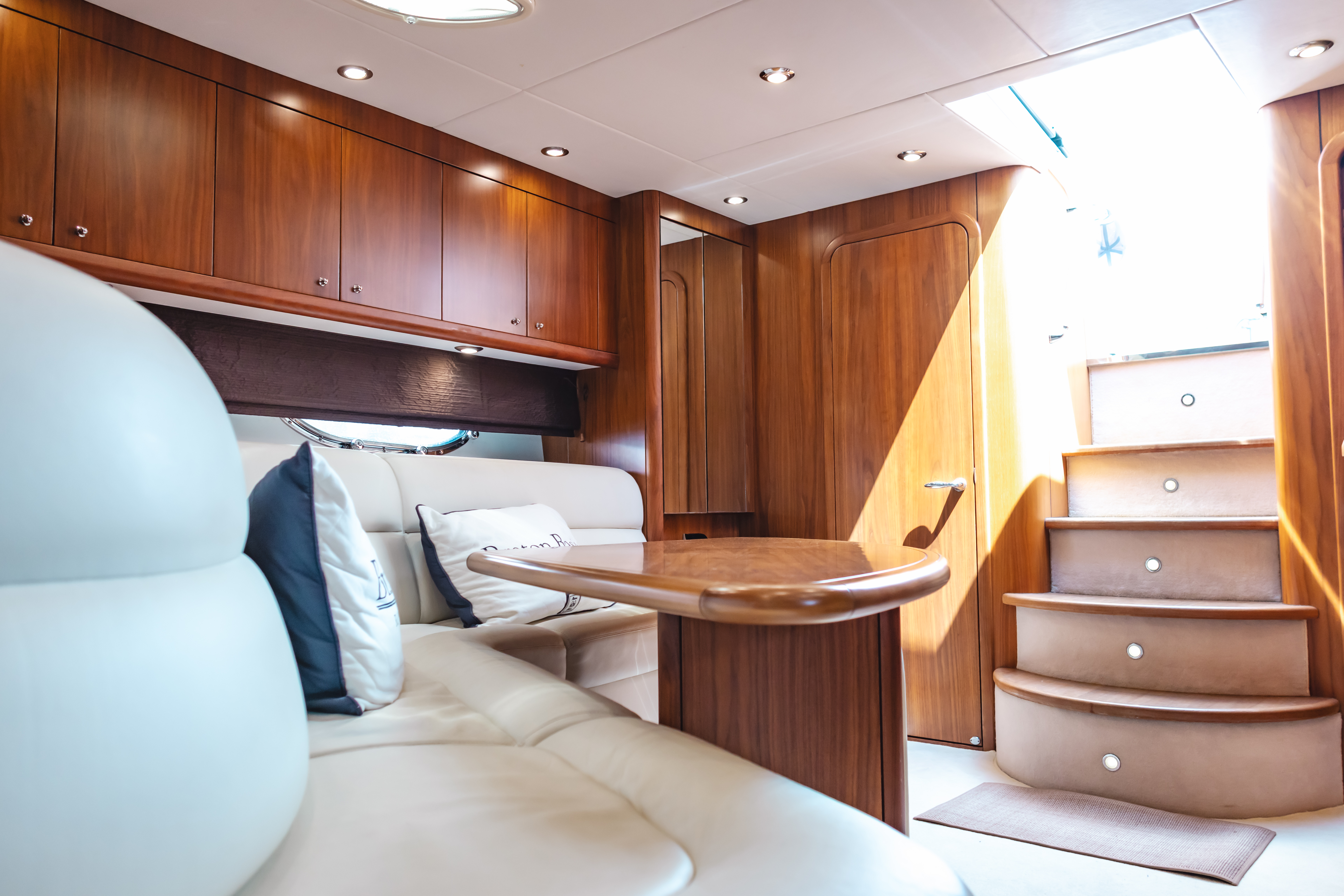 Sunseeker 53 cabin interior