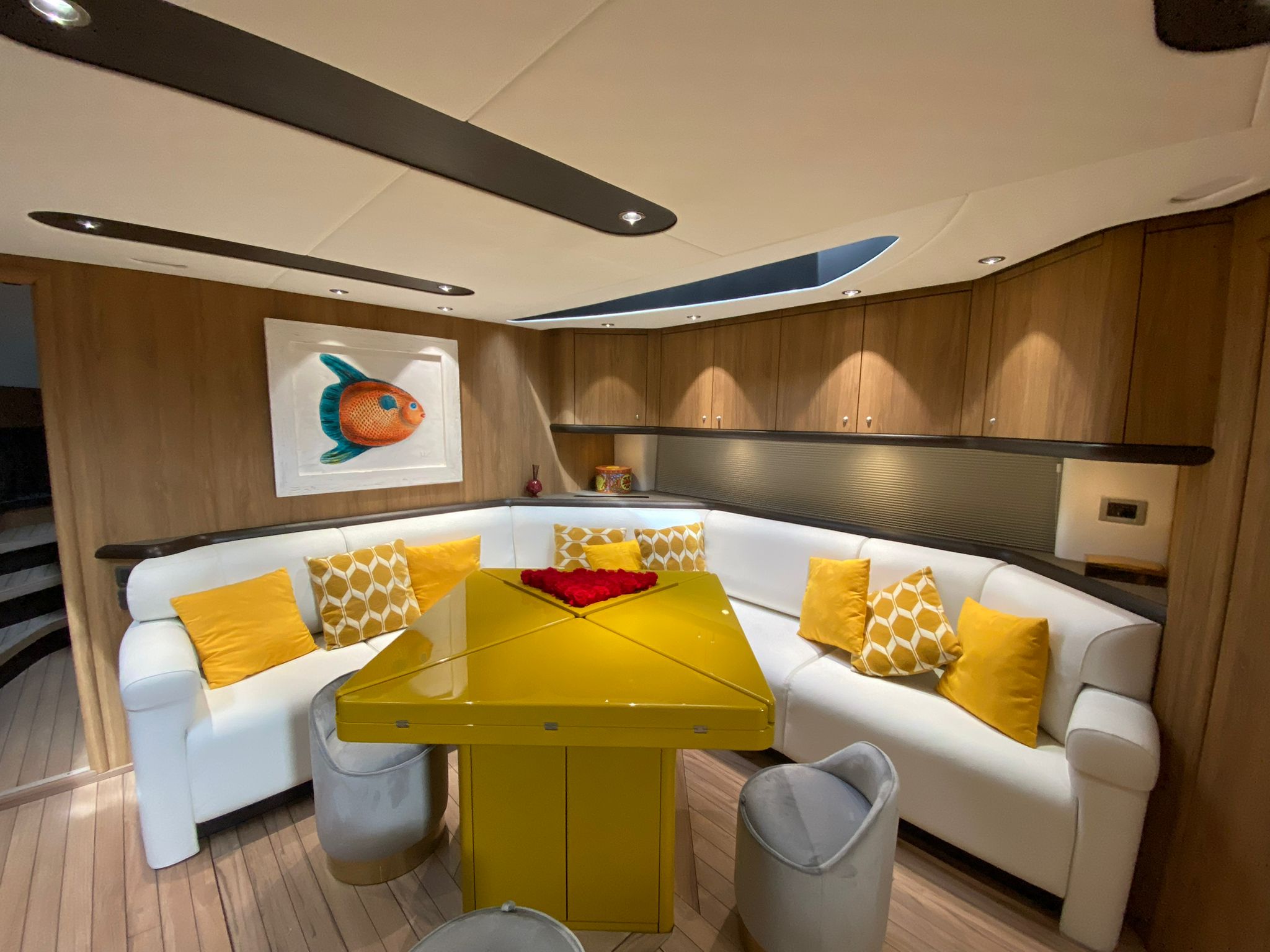 Sunseeker Predator 72 cabin
